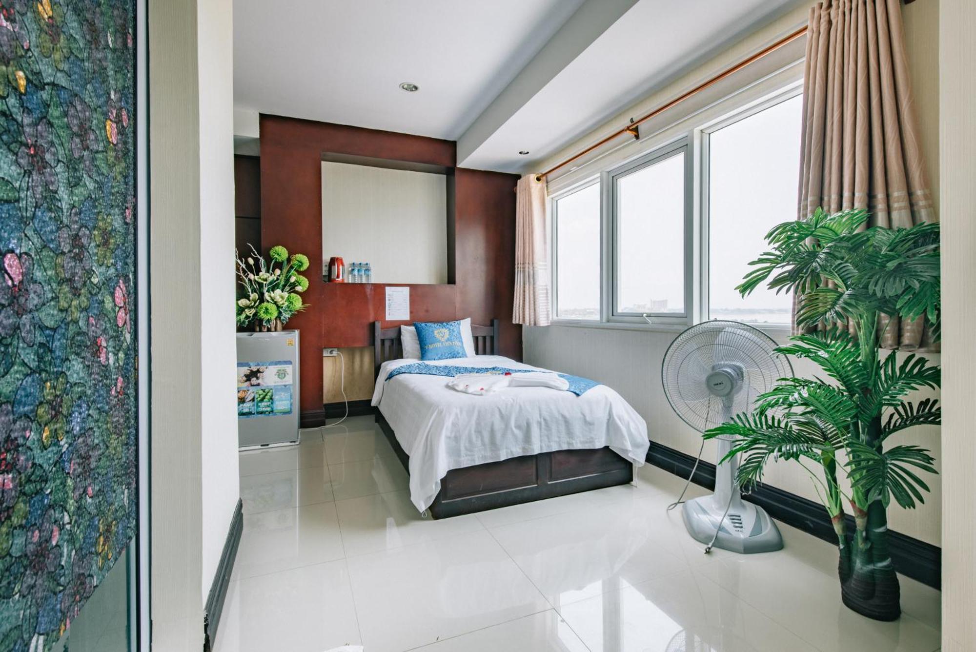 V Hotel Vientiane Dış mekan fotoğraf