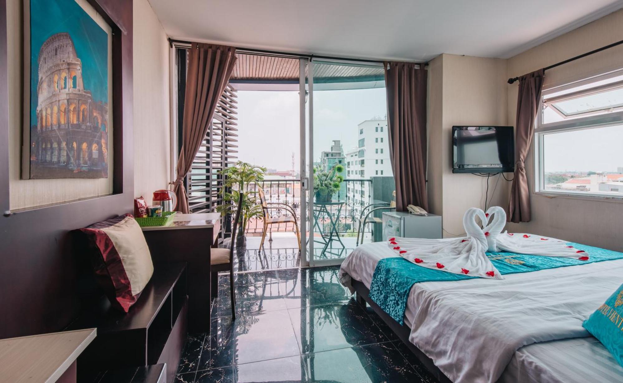 V Hotel Vientiane Dış mekan fotoğraf